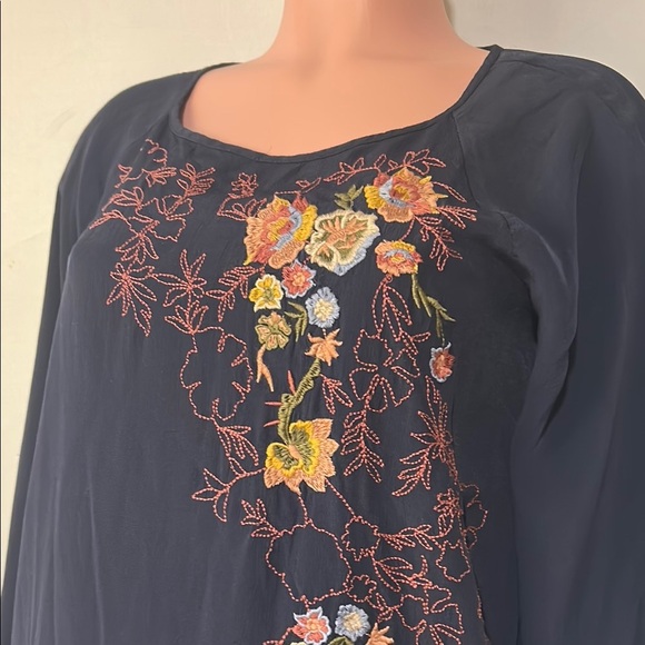 J Jill Embroidered Floral Blouse Top Women’s Size S Shirt Long Sleeve Boho - Picture 2 of 9